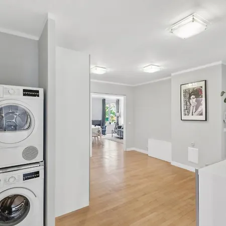 Traumhafte Wohnung Mitten In Charlottenburg Berlin Exterior photo